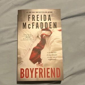 The Boyfriend by Freida McFadden Book